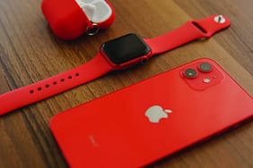 Apple-20258217te-de-Akilli-Telefon-Pazarinin-Zirvesinde-Kaliyor-featured